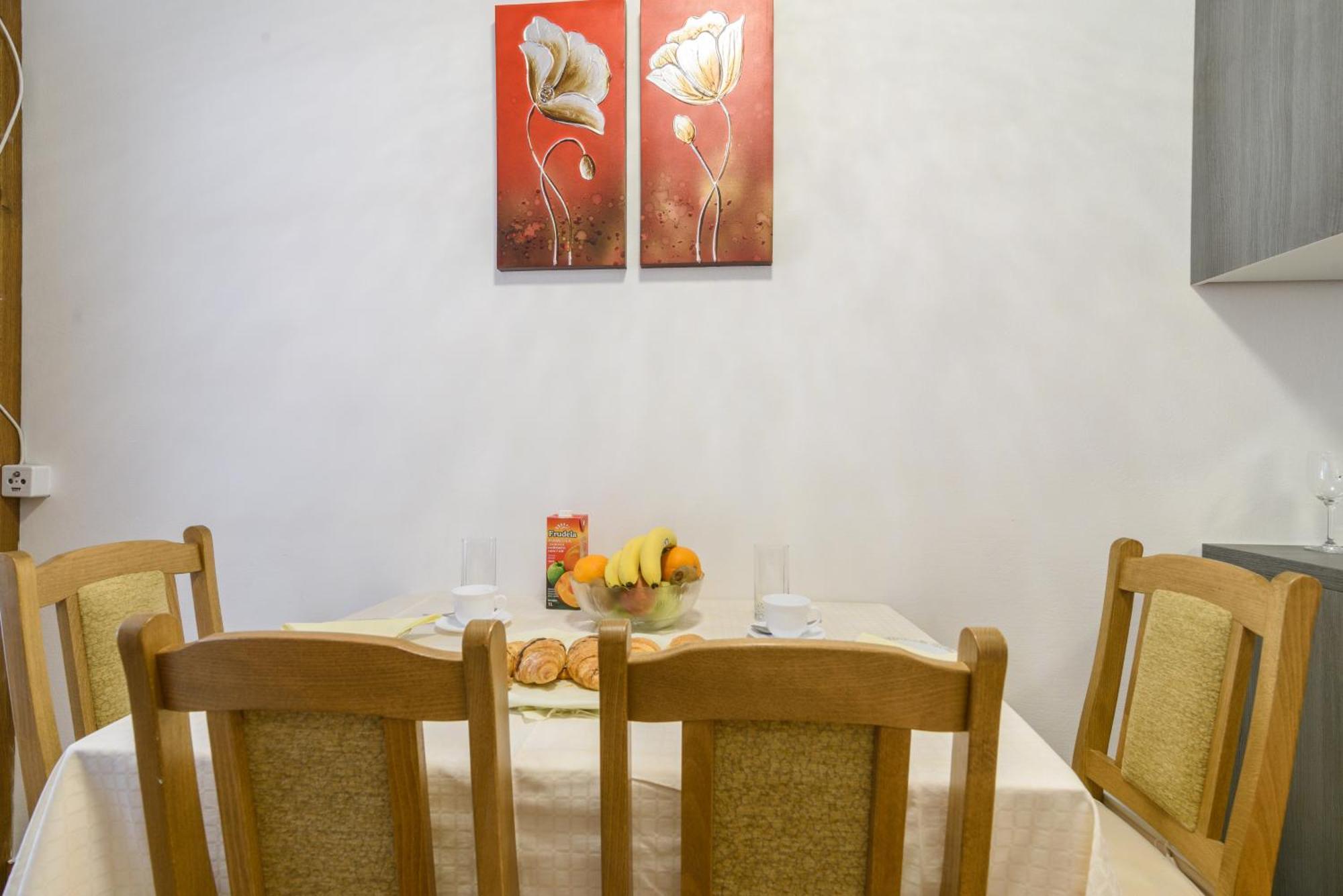 Accommodation Mamut Trogir Luaran gambar